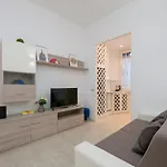 I-host - Cozy 1br In Porta Romana ميلان