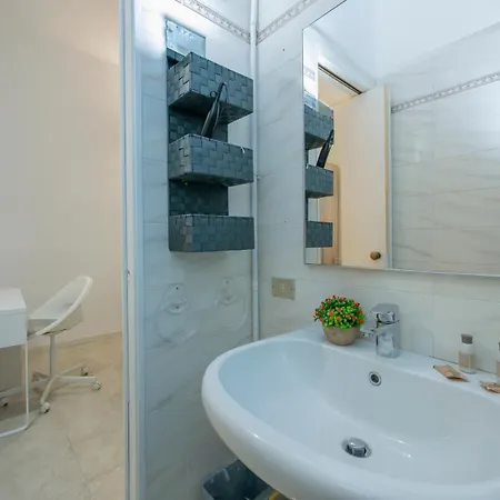 I-host - Cozy 1br In Porta Romana شقة *