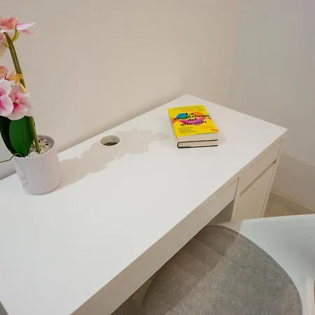 I-host - Cozy 1br In Porta Romana * ميلان